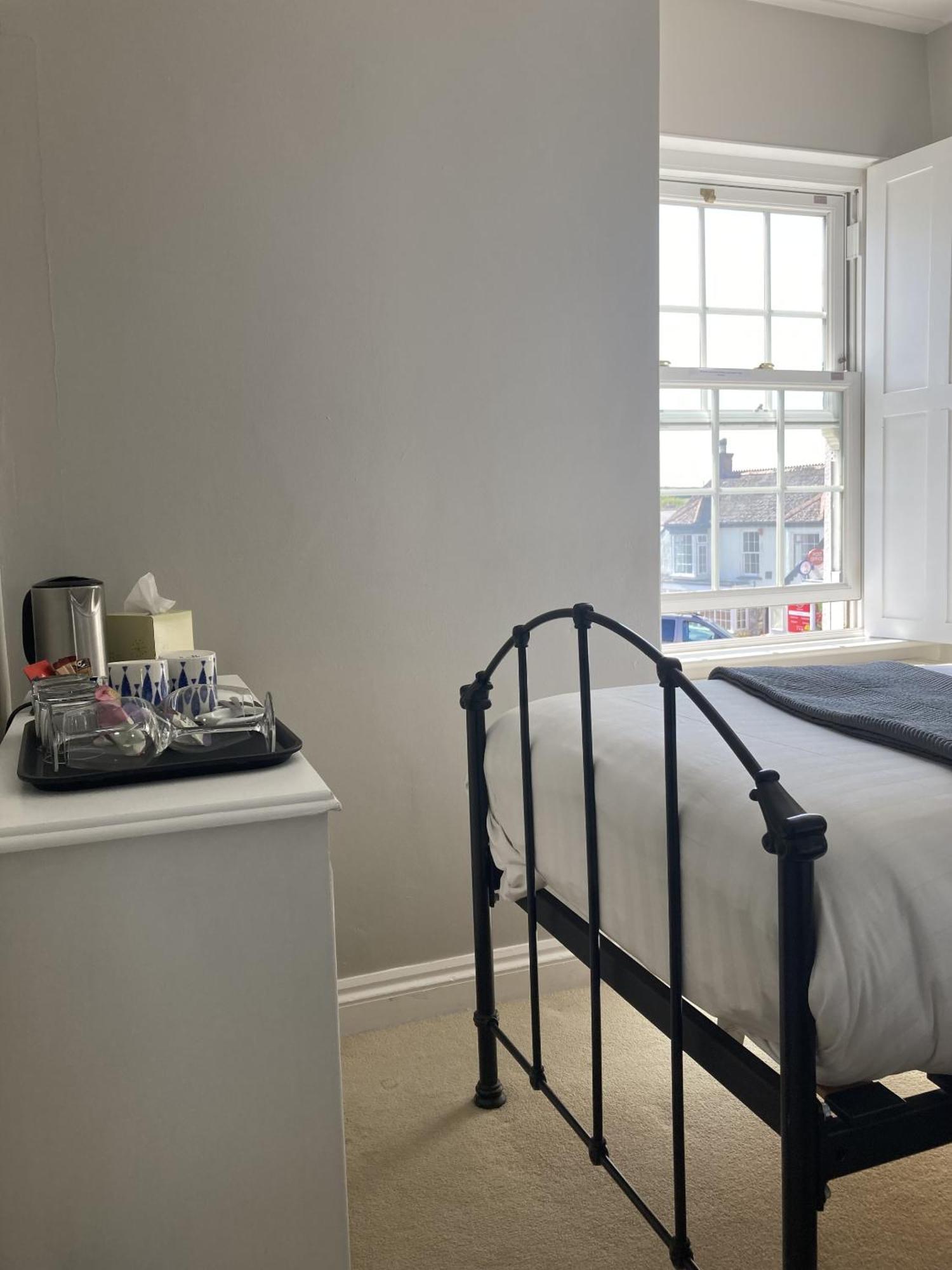 Bed and Breakfast Old Temperance House Saint Keverne Camera foto